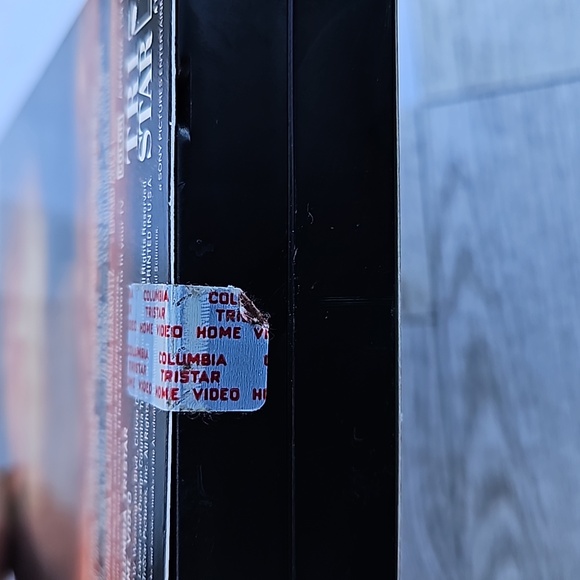 Legends of the Fall VHS Brad Pitt Anthony Hopkins Rated R Western Drama - Picture 7 of 7